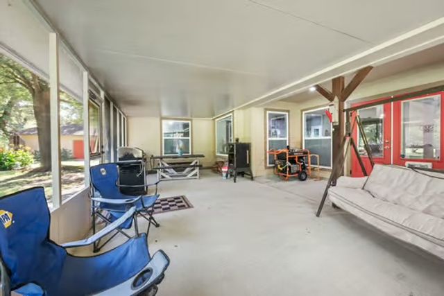 4529 Quiet Waters, North Zulch, TX 77872