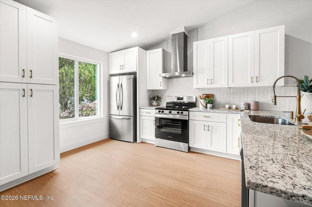 570 AQUATIC Drive, Atlantic Beach, FL 32233