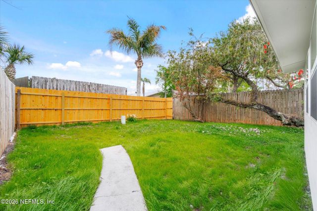 570 AQUATIC Drive, Atlantic Beach, FL 32233