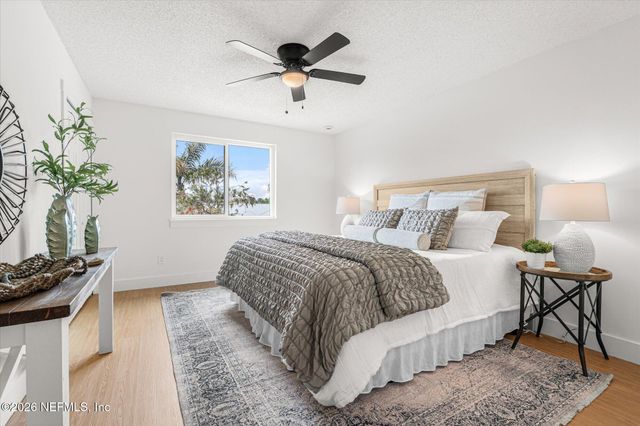 570 AQUATIC Drive, Atlantic Beach, FL 32233