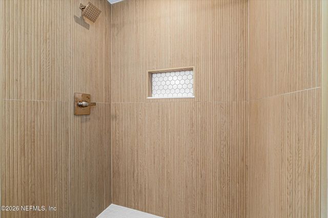 570 AQUATIC Drive, Atlantic Beach, FL 32233