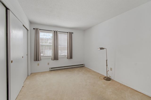 30 Hayes Avenue, South Burlington, VT 05403