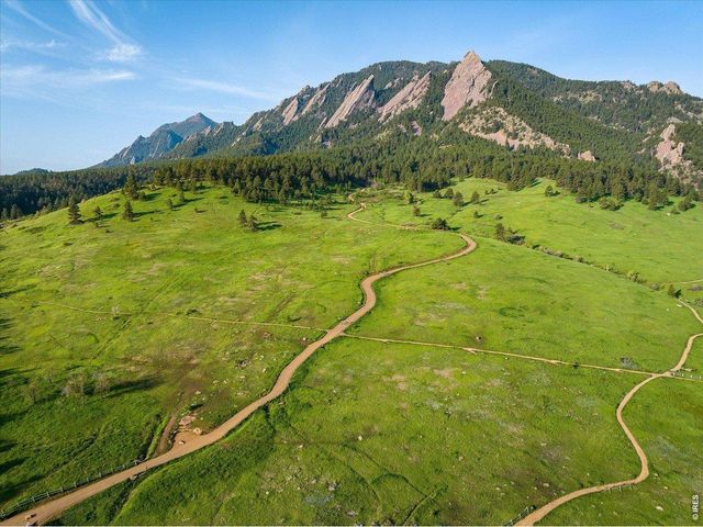 850 20th St 203, Boulder, CO 80302
