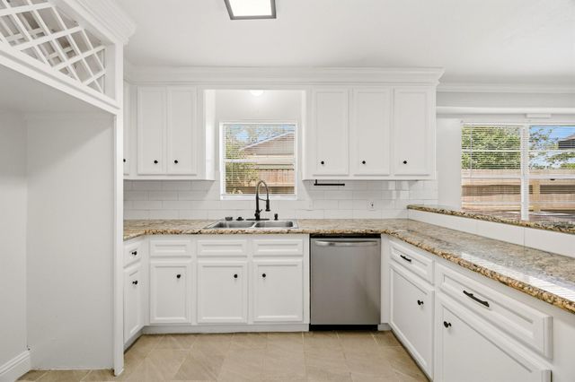 1310 Burning Tree Road, Houston, TX 77339