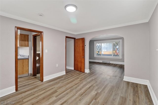 4017 E 144th Street, Cleveland, OH 44128