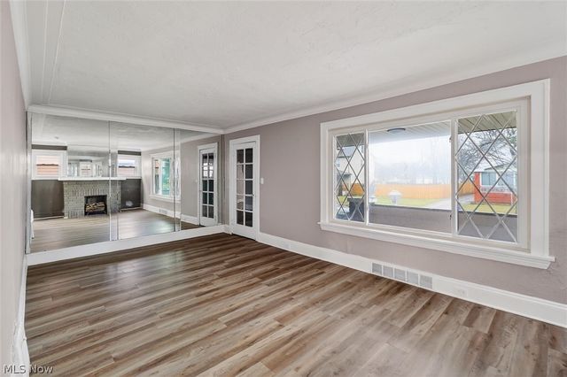 4017 E 144th Street, Cleveland, OH 44128