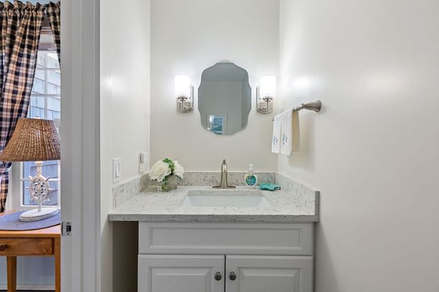 480 Main St, Dennis, MA 02638