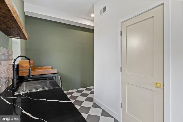 643 MOORE ST, Philadelphia, PA 19148