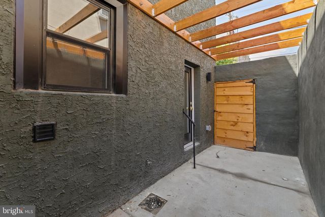 643 MOORE ST, Philadelphia, PA 19148