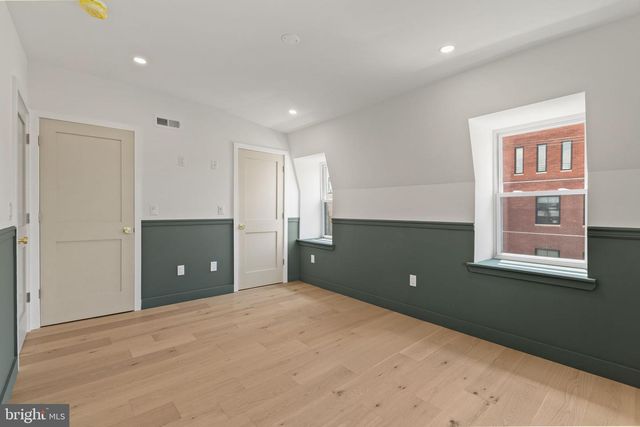 643 MOORE ST, Philadelphia, PA 19148