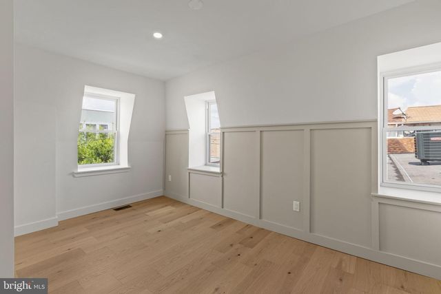 643 MOORE ST, Philadelphia, PA 19148