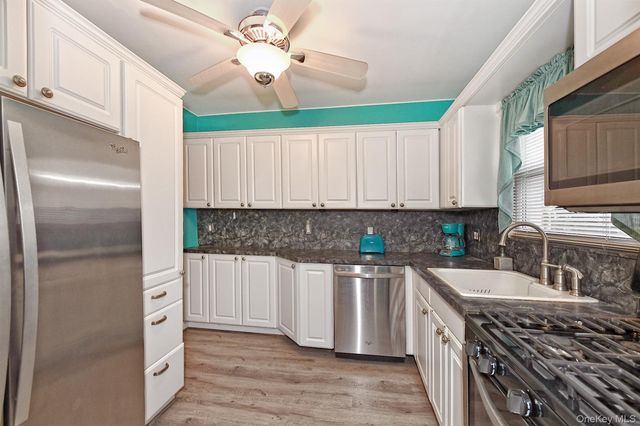 20 Gibson Avenue C-1, Huntington, NY 11743