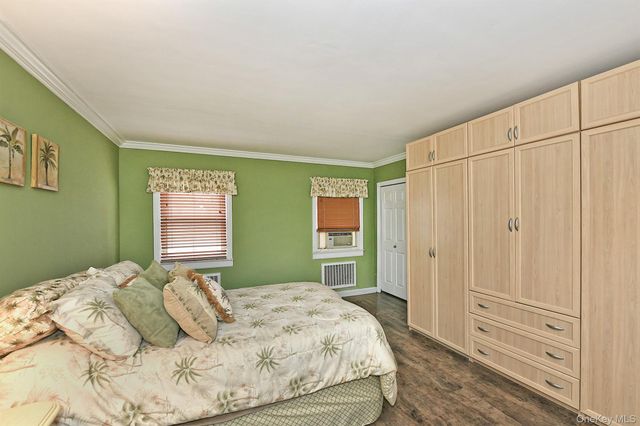 20 Gibson Avenue C-1, Huntington, NY 11743