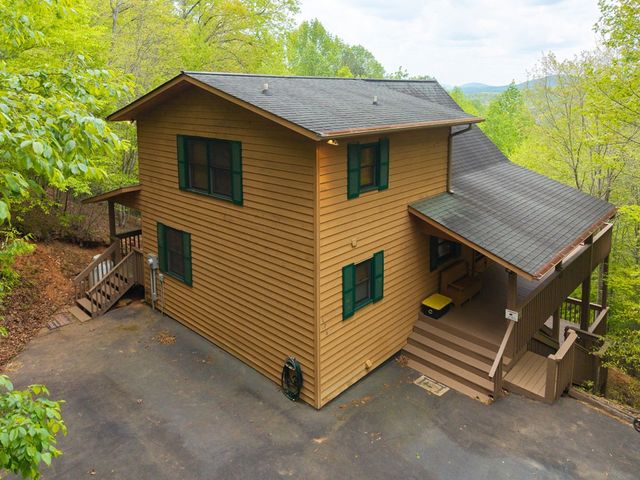 176 New Castle Road, Murphy, NC 28906