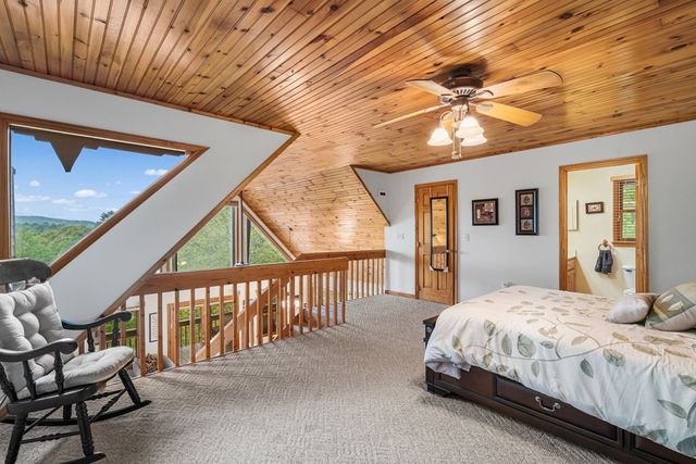 176 New Castle Road, Murphy, NC 28906