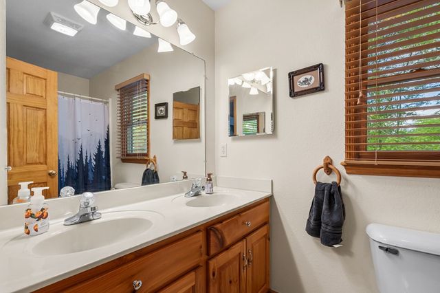 176 New Castle Road, Murphy, NC 28906