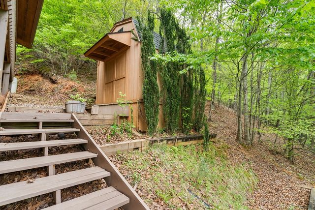 176 New Castle Road, Murphy, NC 28906