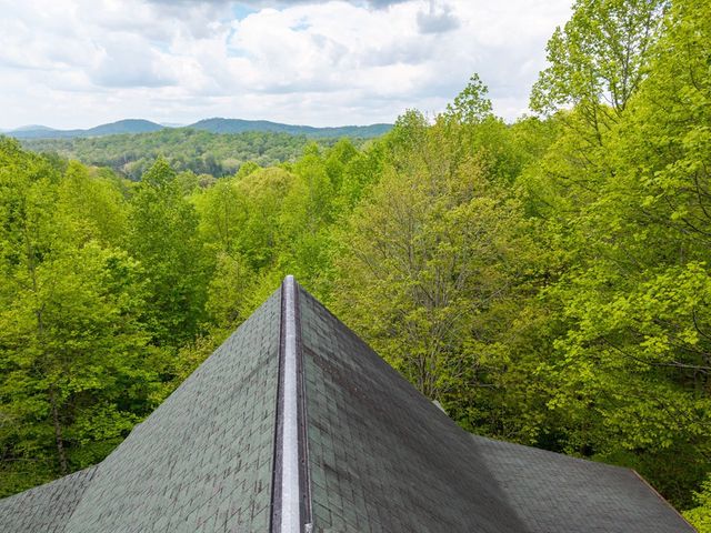 176 New Castle Road, Murphy, NC 28906