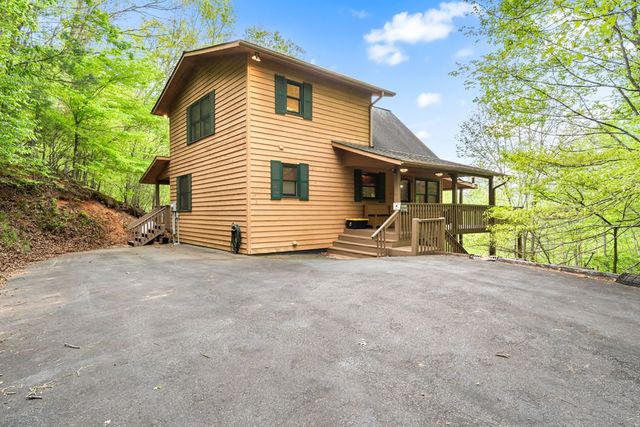 176 New Castle Road, Murphy, NC 28906