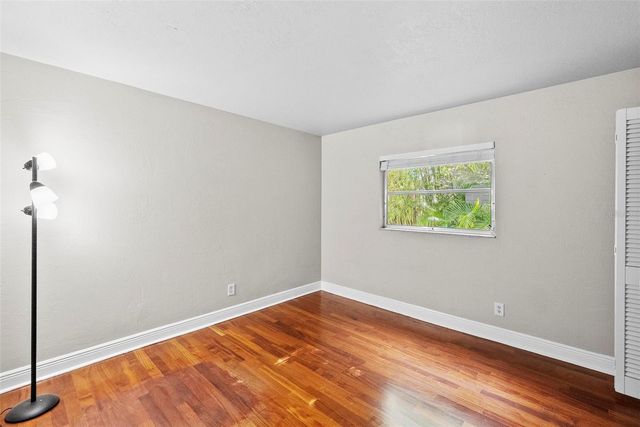3036 6TH AVENUE N, St Petersburg, FL 33713