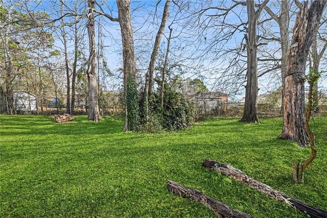 8 Westgate Park Drive, Newnan, GA 30263