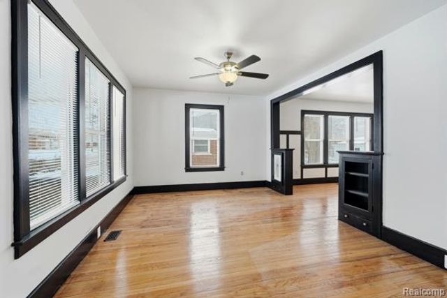 21678 Bennett Street, Detroit, MI 48219