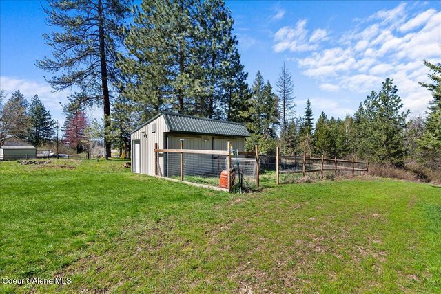 2447 E Garwood Road, Hayden, ID 83835