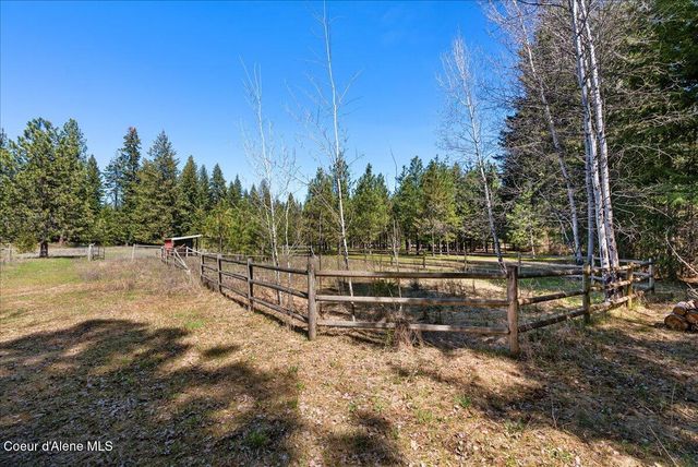2447 E Garwood Road, Hayden, ID 83835