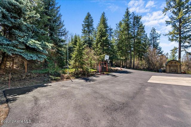 2447 E Garwood Road, Hayden, ID 83835