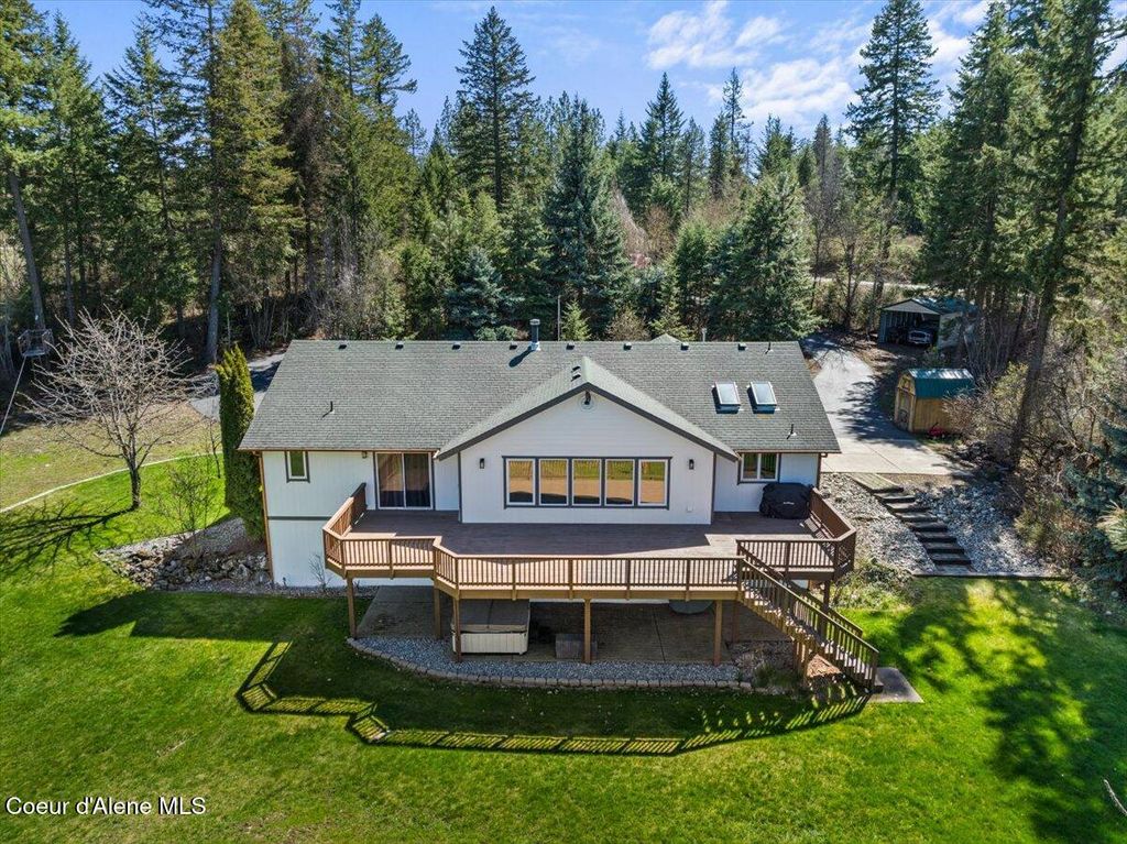 2447 E Garwood Road, Hayden, ID 83835