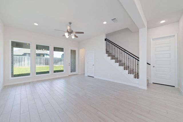 142 Amaranth Way, Richmond, TX 77406