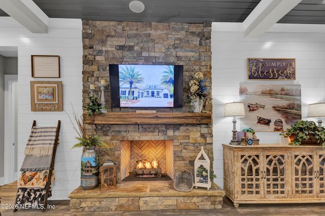 1387 HEATH Road, Green Cove Springs, FL 32043