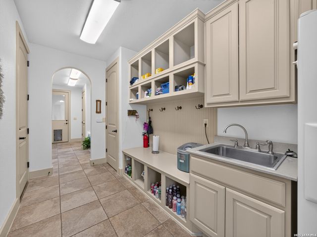 2131 Owl Branch, Canyon Lake, TX 78133