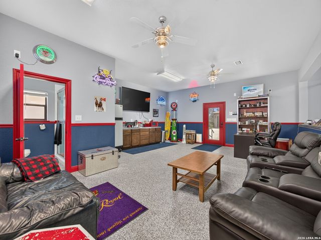 2131 Owl Branch, Canyon Lake, TX 78133