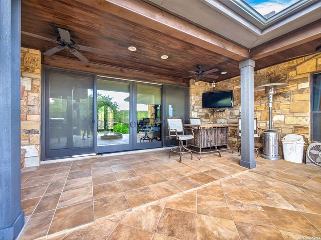 2131 Owl Branch, Canyon Lake, TX 78133