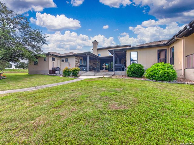 2131 Owl Branch, Canyon Lake, TX 78133