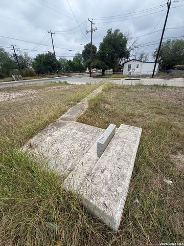 4802 Billy, San Antonio, TX 78220