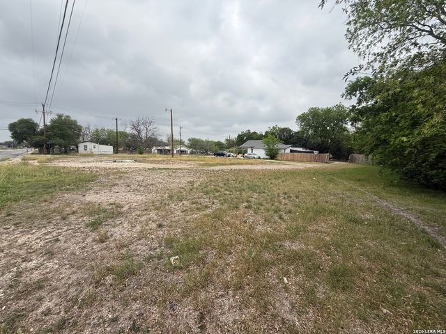 4802 Billy, San Antonio, TX 78220
