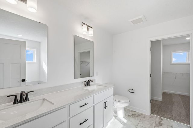 1747 Upper 141st Street E, Rosemount, MN 55068