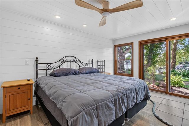31 H Street, Lake Lotawana, MO 64086