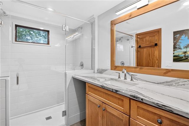 31 H Street, Lake Lotawana, MO 64086