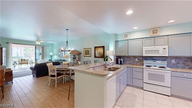 9150 Southmont CV 109, Fort Myers, FL 33908