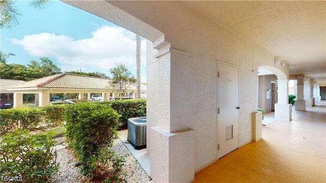 9150 Southmont CV 109, Fort Myers, FL 33908