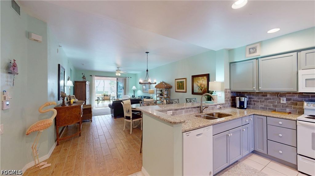 9150 Southmont CV 109, Fort Myers, FL 33908