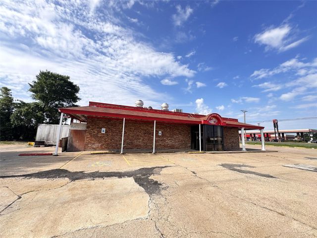4616 Denton Highway, Haltom City, TX 76117