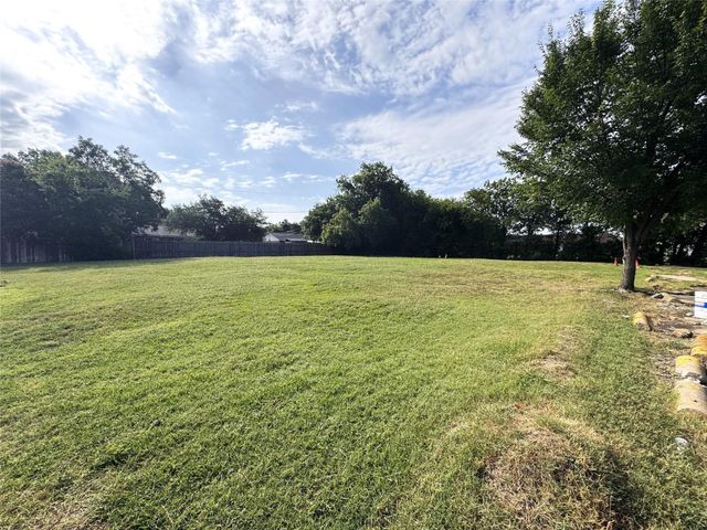 4616 Denton Highway, Haltom City, TX 76117