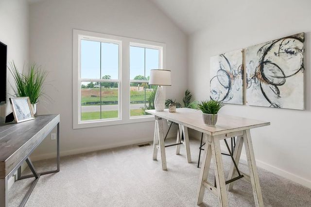 5010 N 146th Street, Basehor, KS 66007