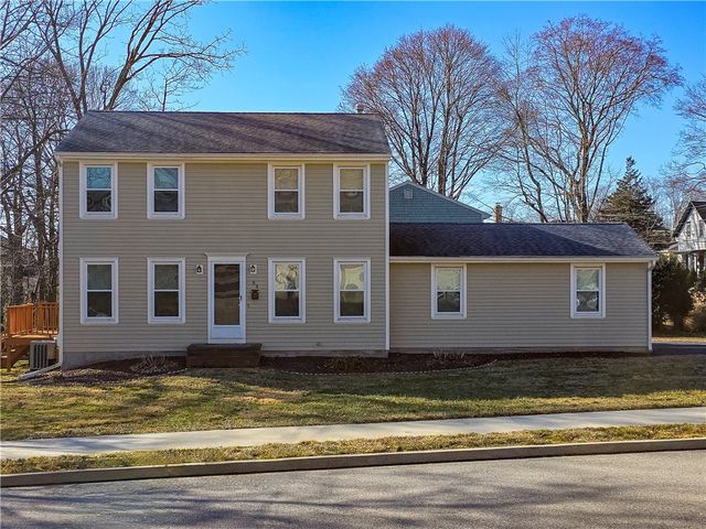 88 Greene Street, East Greenwich, RI 02818