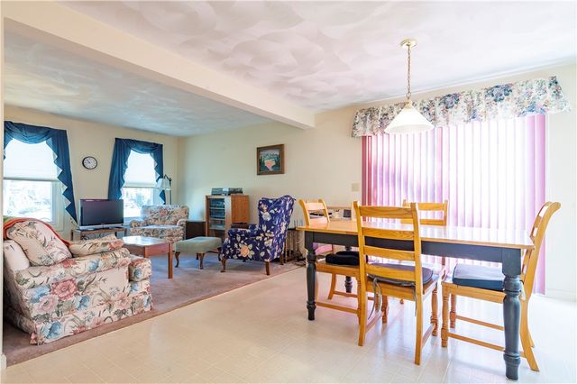 88 Greene Street, East Greenwich, RI 02818