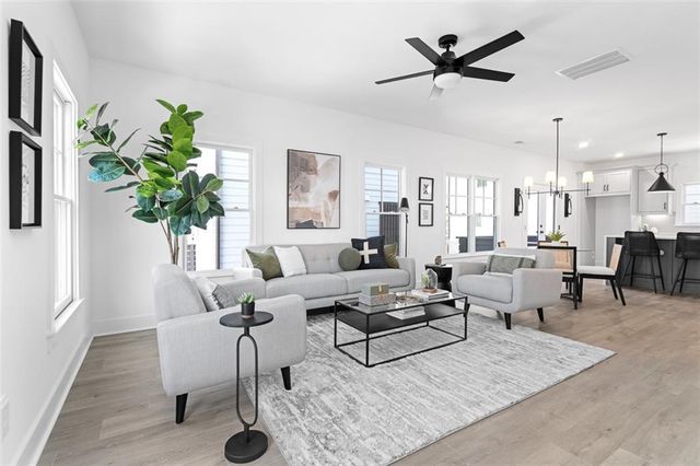 3311 Stillwood Drive, Hapeville, GA 30354